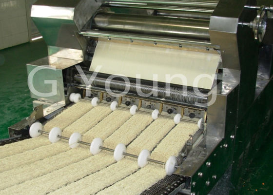 الصين 50-100g / Cake خط إنتاج المعكرونة الفورية 200000 كعك مقلي 800 مم المزود